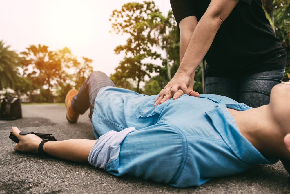 Is It Safe to Attempt CPR Without Proper Training?